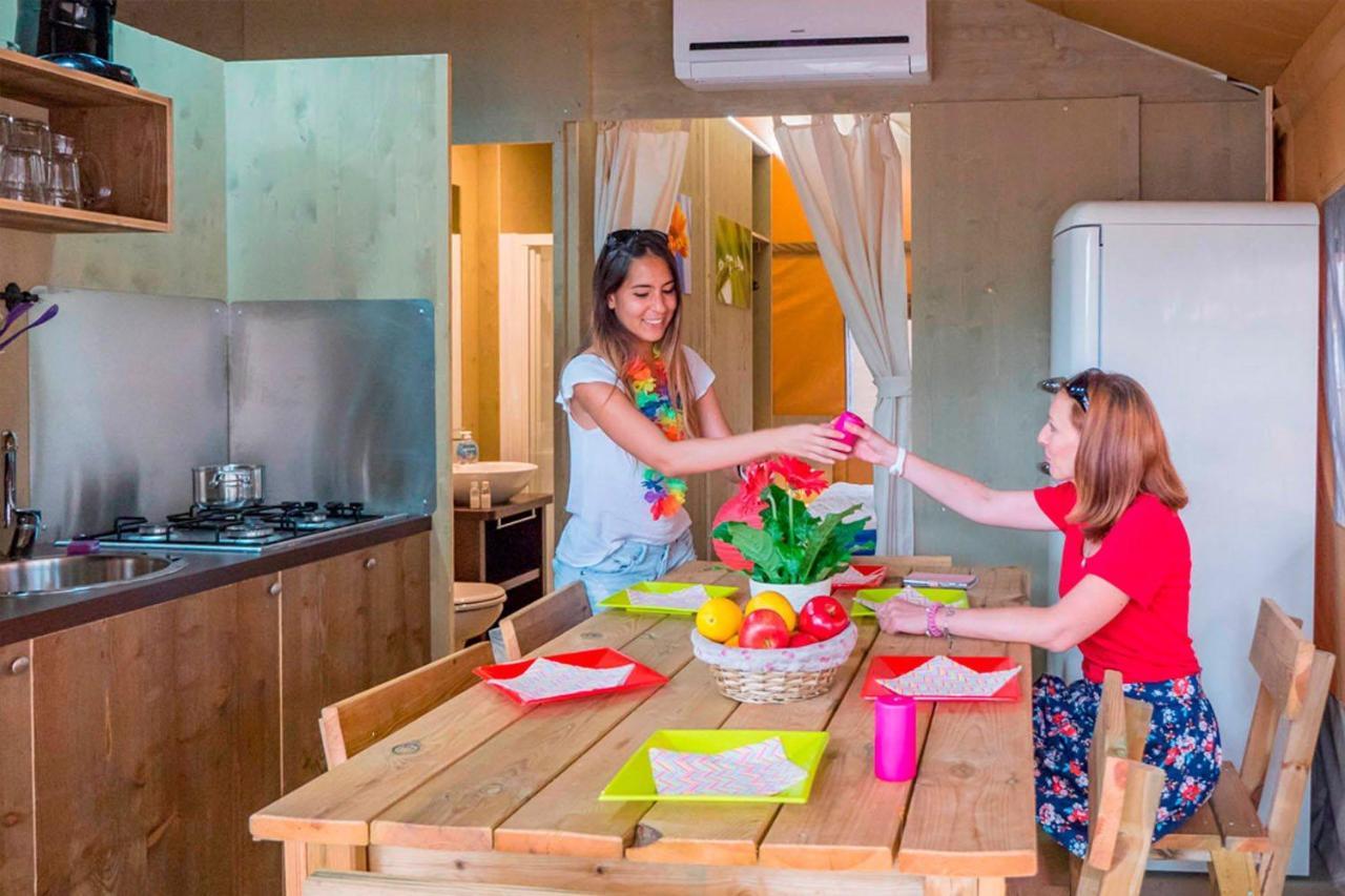Vacanceselect Premium Lodge Polari Rovinj Ngoại thất bức ảnh