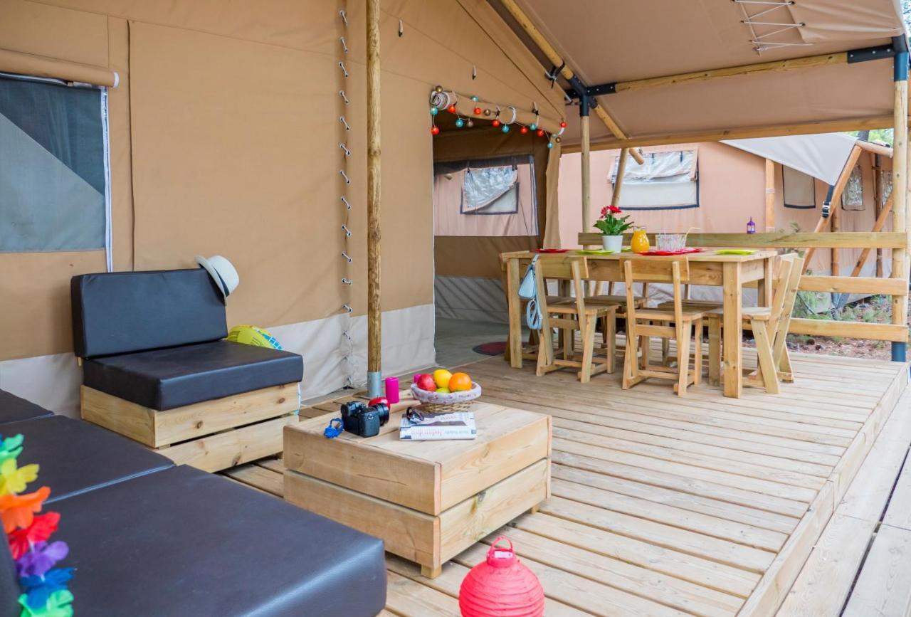 Vacanceselect Premium Lodge Polari Rovinj Ngoại thất bức ảnh