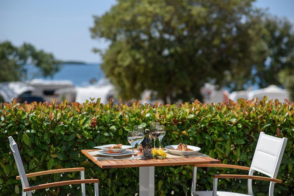 Vacanceselect Premium Lodge Polari Rovinj Ngoại thất bức ảnh