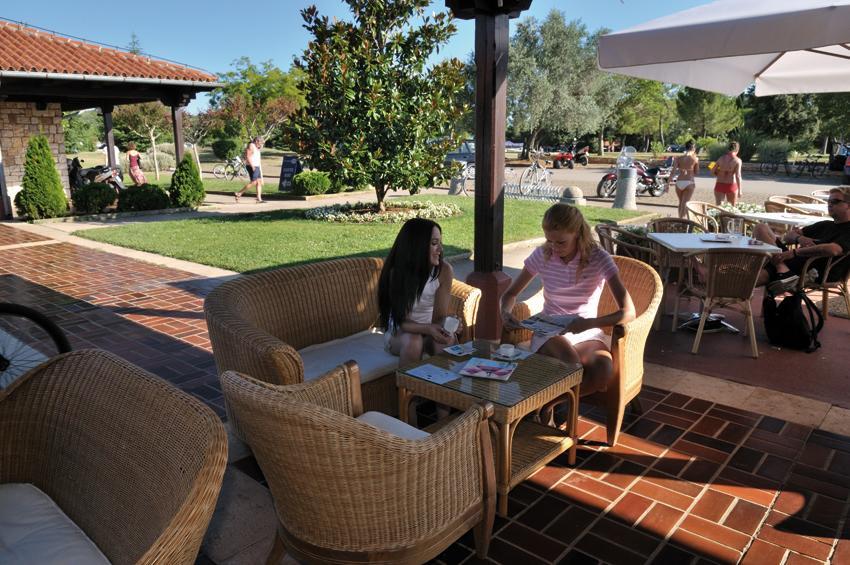 Vacanceselect Premium Lodge Polari Rovinj Ngoại thất bức ảnh
