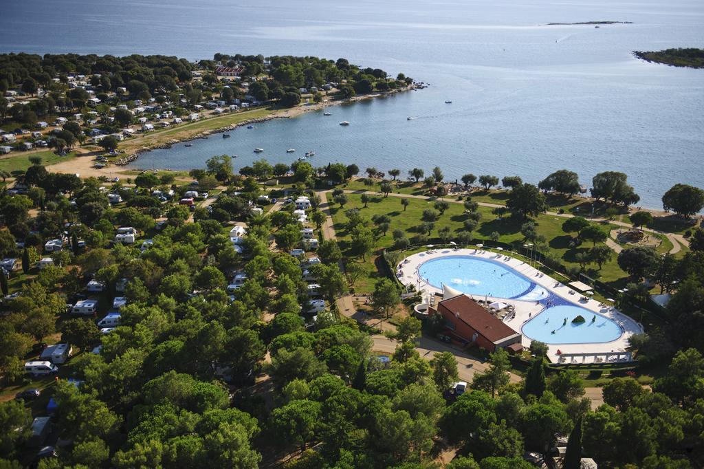 Vacanceselect Premium Lodge Polari Rovinj Ngoại thất bức ảnh